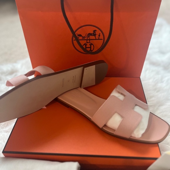Hermes Oran Sandals - Picture 2 of 6